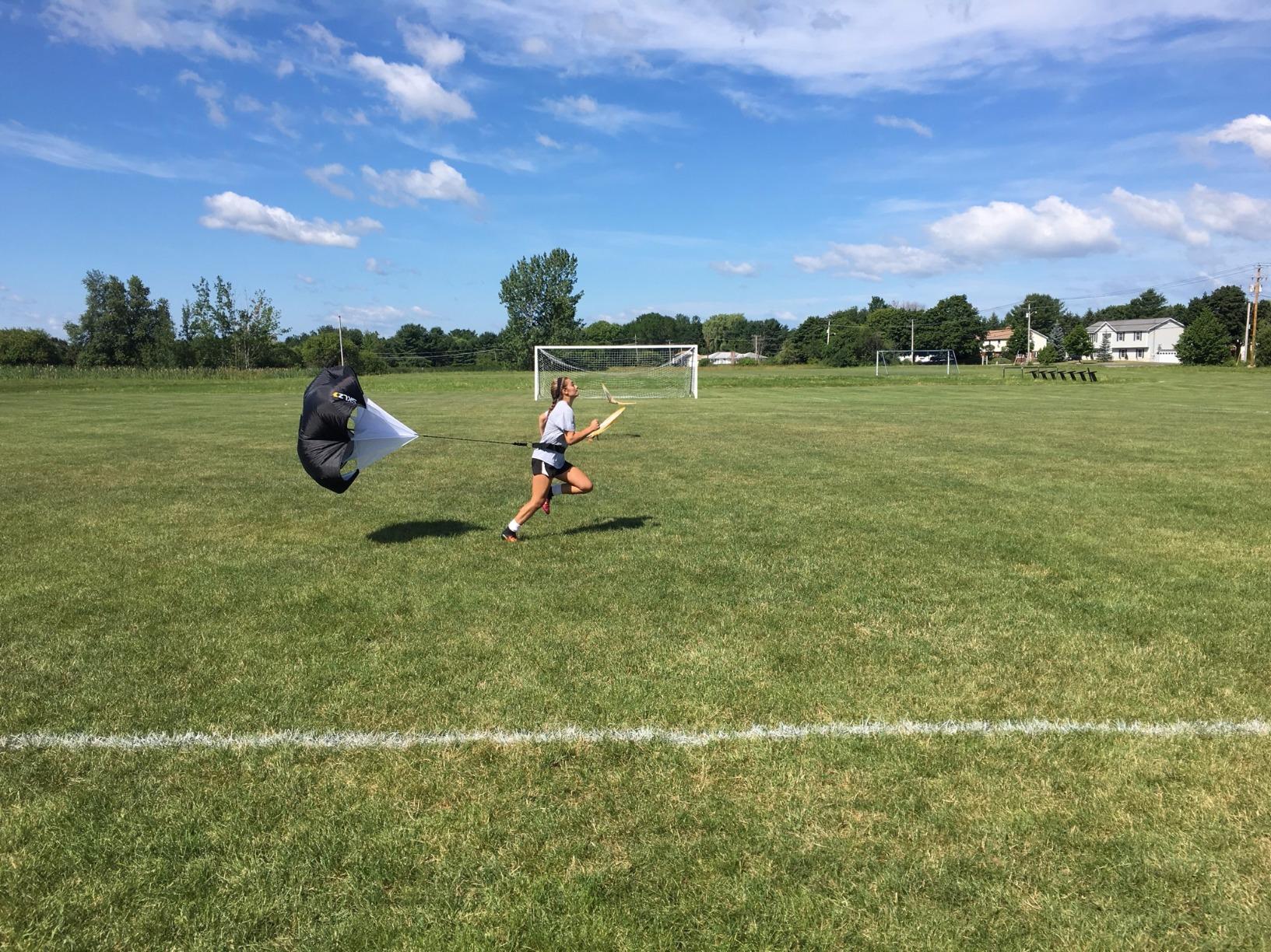 SKLZ Speed Chute Resistance Parachute for Speed and Acceleration Training customer photo 2