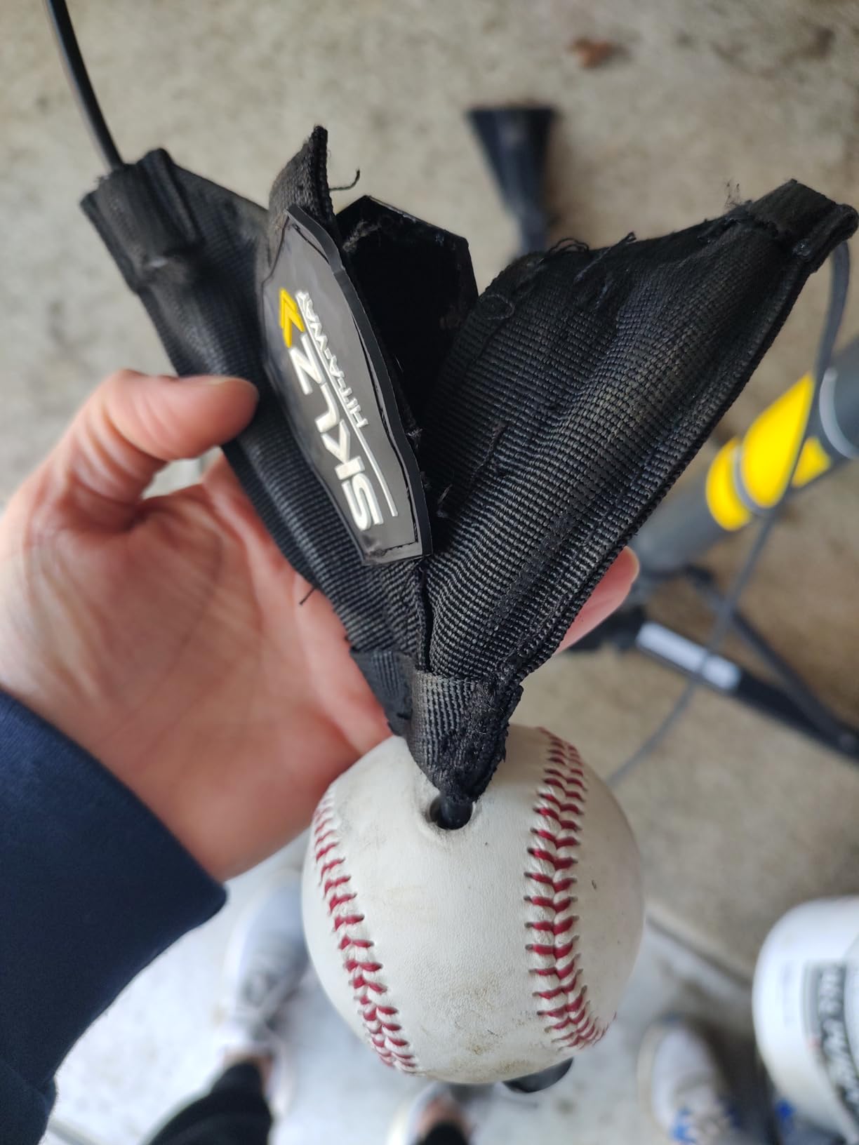SKLZ Hit-A-Way Youth Baseball Swing Trainer, Portable Solo Batting Practice with Stand, Tethered Ball for Hitting Drills, Ages 13 and Under customer photo 1