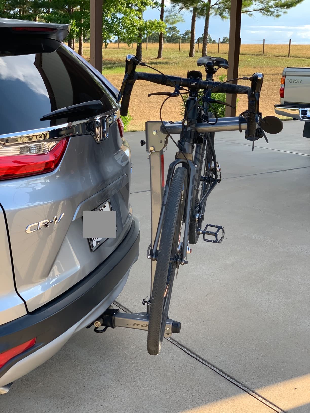 Kuat Beta Hitch-Mounted Bike Rack - Hanging-Style Durable Lightweight Aluminum Powder Coated Folding Tilting-Down Gray Bicycle Car Truck Transportation Hauling Rack - 2 Bike Capacity customer photo 2