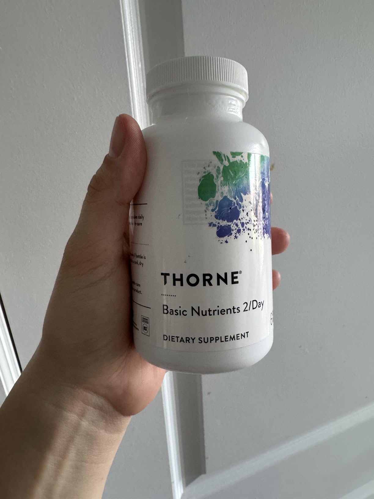 THORNE - Basic Nutrients 2/Day - Comprehensive Daily Multi-Vitamin with Optimal Bioavailability - Vitamin & Mineral Formula - Third-Party Certified - Gluten, Dairy & Soy-Free - 60 Capsules customer photo 2