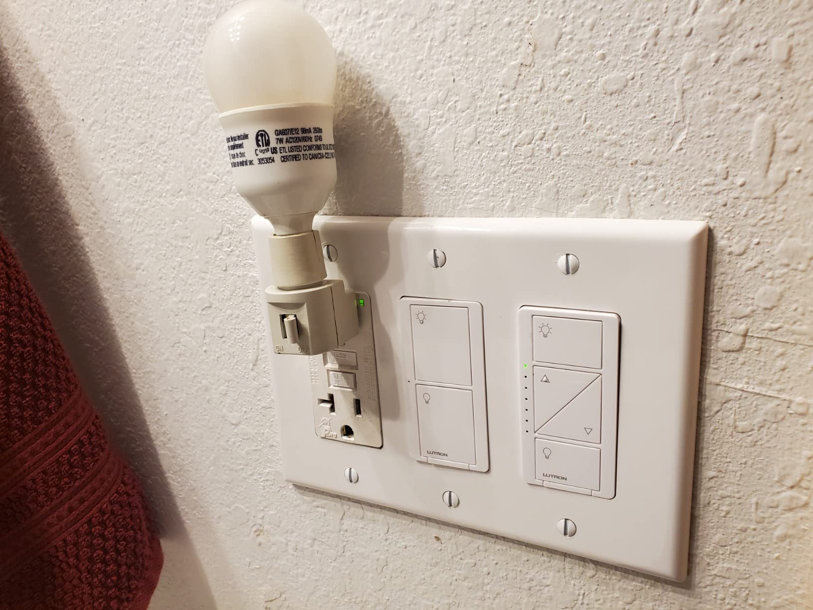 Lutron Caseta Original Smart Dimmer Switch, LED Dimmer Switch, 150W, Single-Pole/3-Way, No Neutral Required, Works with Alexa, Apple Home, Ring, & Google Home, PD-6WCL-WH, White customer photo 2