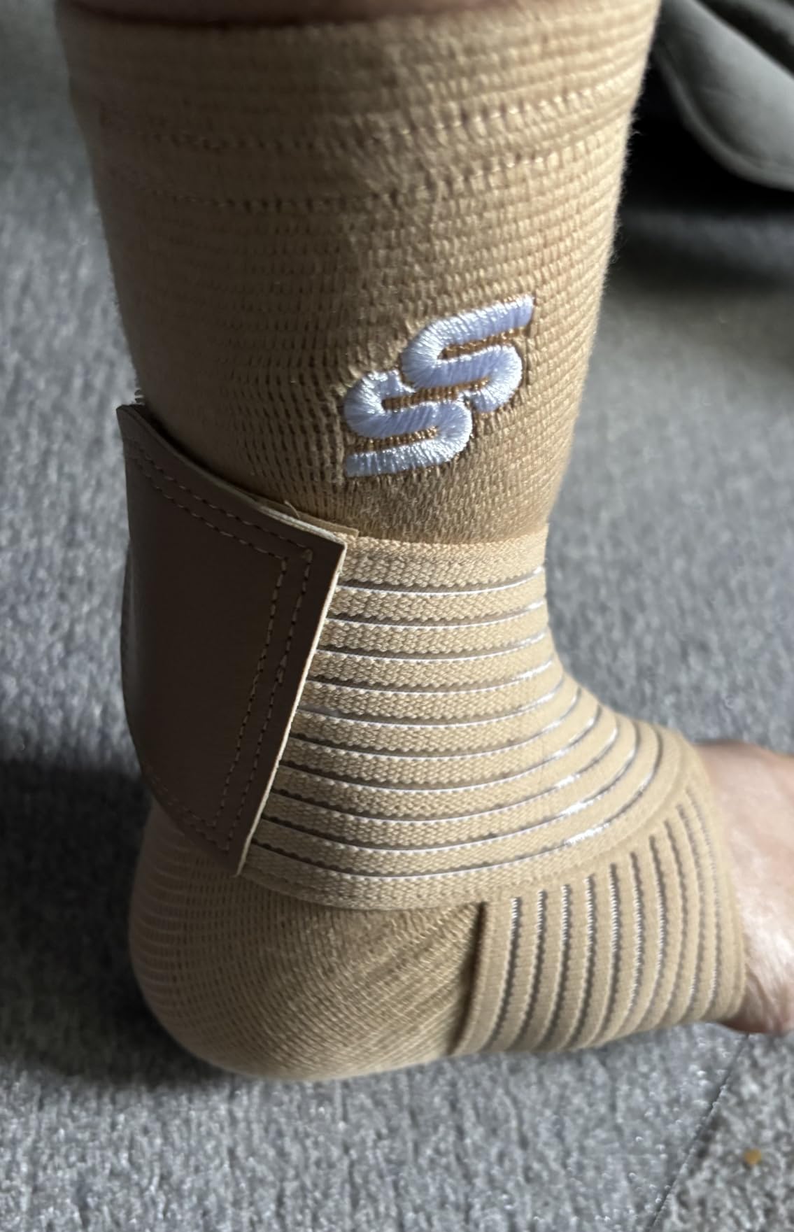 Sleeve Stars Ankle Brace for Women & Men, Ankle Wrap for Sprain, Compression Sleeve for Plantar Fasciitis Relief, Easy Customizable Support: w/ Removable Strap customer photo 2