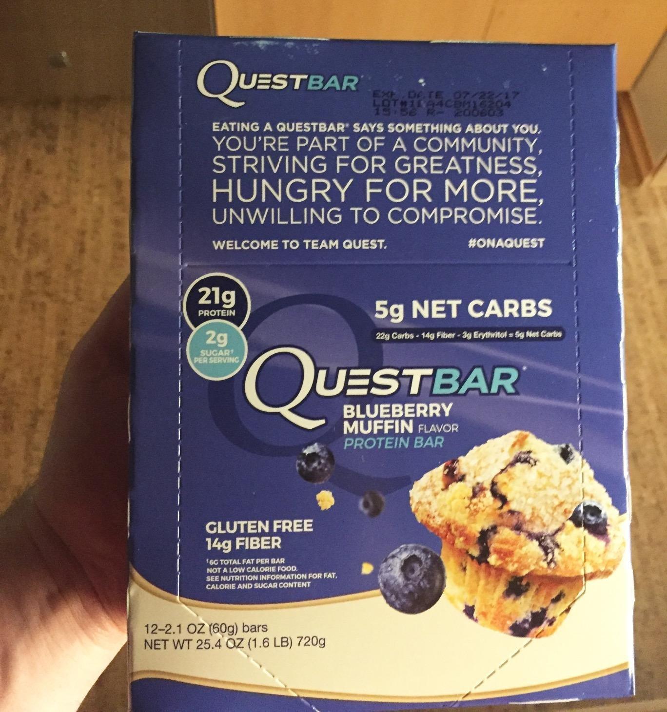 Quest Nutrition Blueberry Muffin Protein Bars, 20g Protein, 2g Sugar, 5g Net Carb, High Fiber, Gluten Free, Keto Friendly, 12 Count customer photo 2