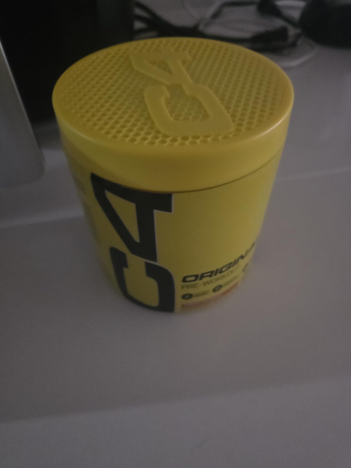 Cellucor C4 Original Pre Workout Powder Fruit Punch | Vitamin C for Immune Support | Sugar Free Preworkout Energy for Men & Women | 150mg Caffeine + Beta Alanine + Creatine | 30 Servings customer photo 1