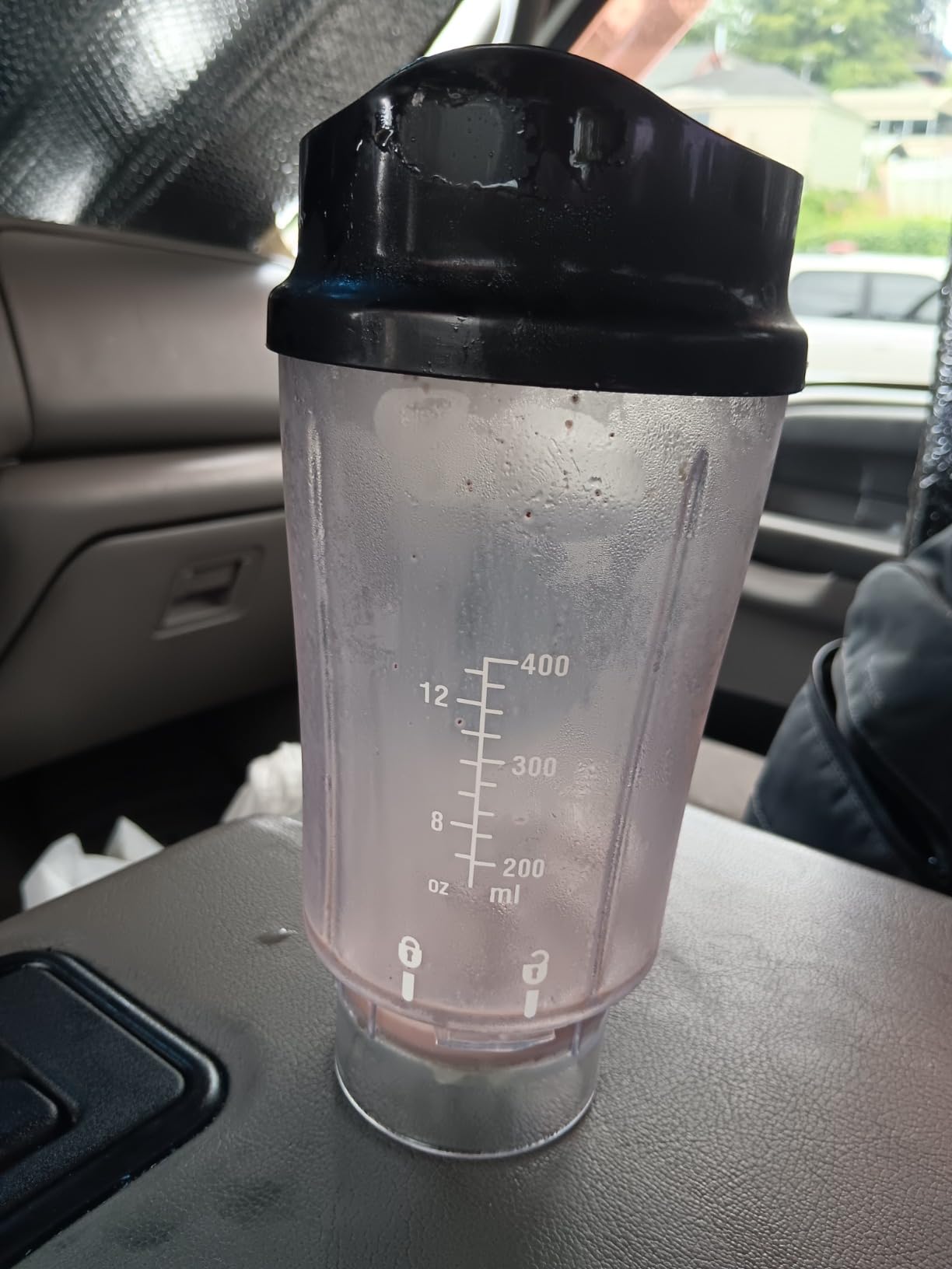 Ascent 100% Whey Protein Powder - Post Workout Whey Protein Isolate, Zero Artificial Flavors & Sweeteners, Gluten Free, 5.5g BCAA, 2.6g Leucine, Essential Amino Acids, Chocolate 2 lb customer photo 1