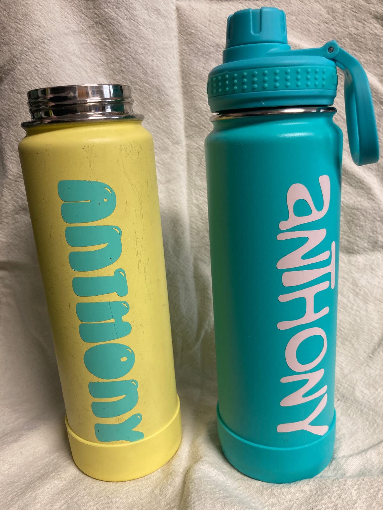 Takeya Actives Stainless Steel Water Bottle, Insulated Spout Lid, Keeps Drinks Cold 24 Hrs, Leakproof, Durable, Dishwasher Safe, 24 oz/Onyx customer photo 2