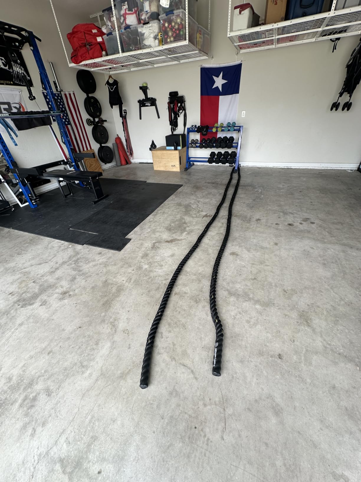 Amazon Basics Battle Rope for Home Gym Workout, Exercise Training Equipment customer photo 1