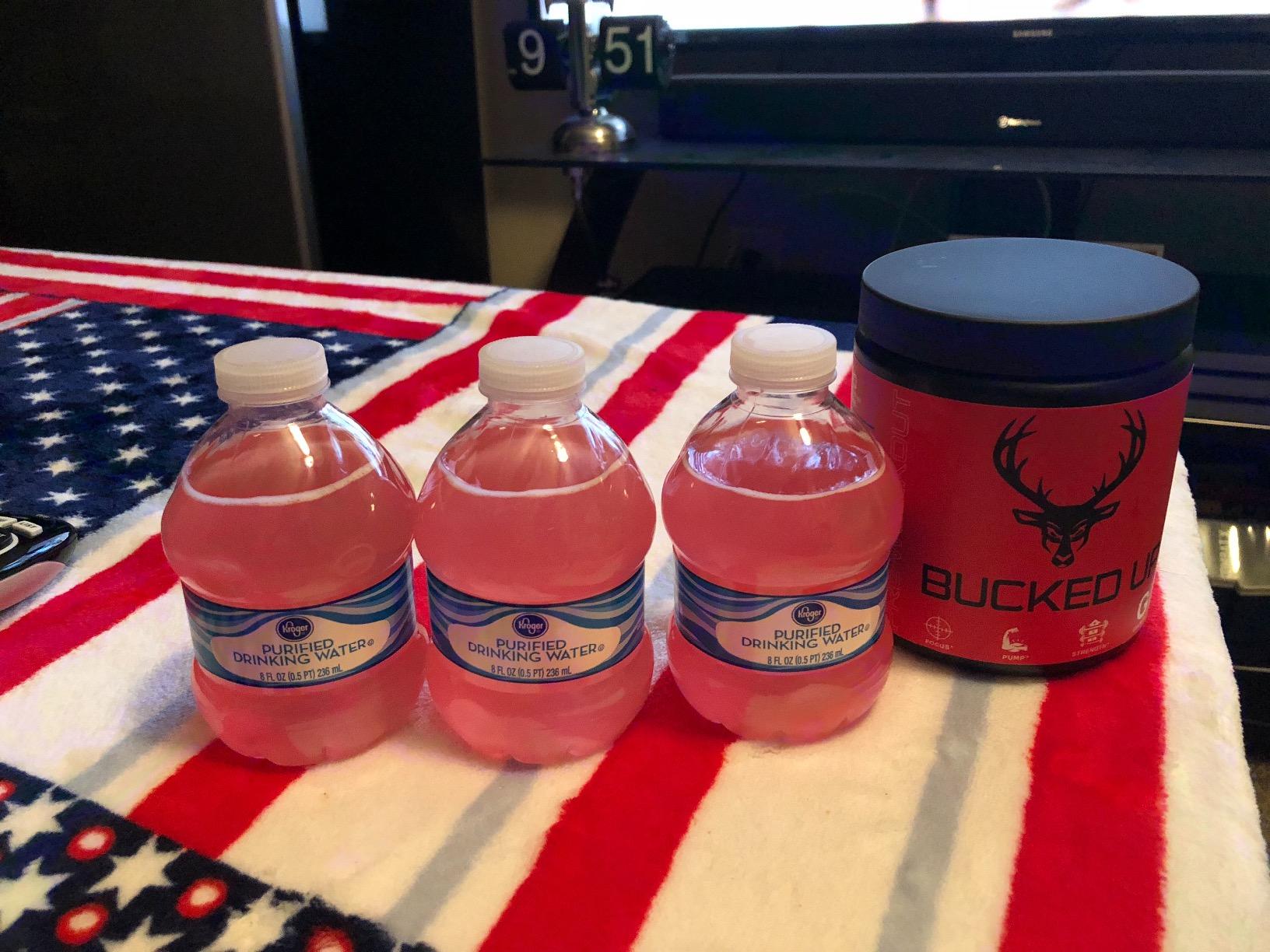 Bucked Up Pre Workout - Best Tasting - 6 Grams Citrulline, 2 Grams Beta Alanine Non Proprietary Blend, Powder (Strawberry Kiwi) customer photo 1