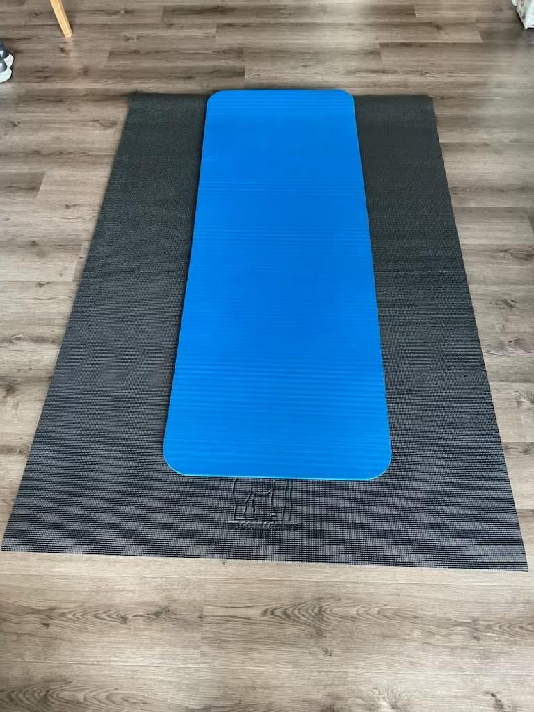 Gorilla Mats Large Yoga Mat - 6'x4', 7'x5' (8mm) Extra Thick & Wide Non-Slip Exercise Mat for Home Gym Flooring - Ultra Comfortable Workout Floor Mat for Barefoot Fitness, Anti Fatigue, Stretching customer photo 2