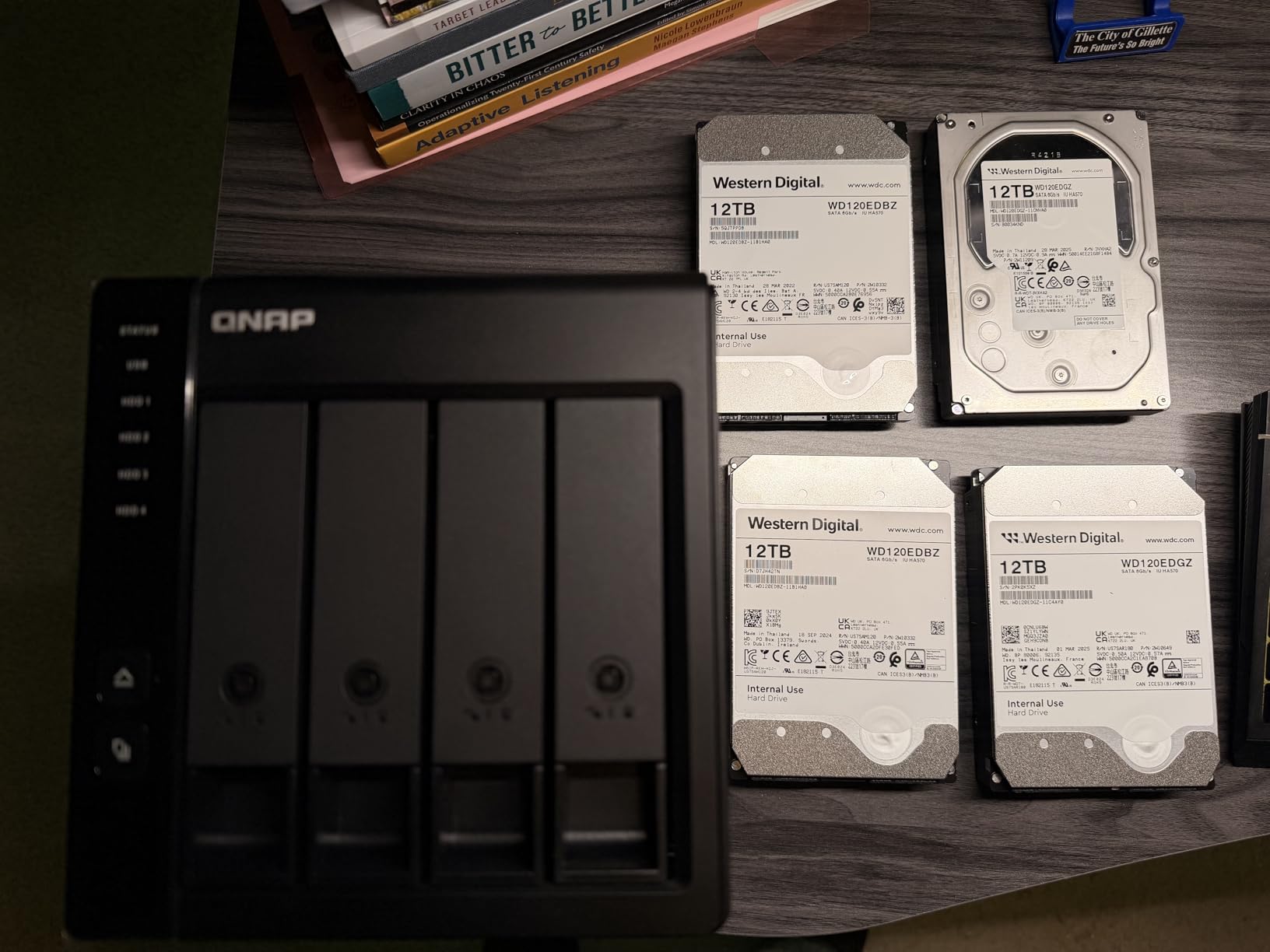 QNAP TR-004 4 Bay USB Type-C Direct Attached Storage (DAS) with hardware RAID (Diskless) customer photo 1