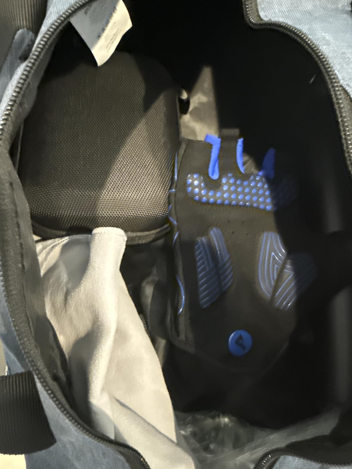 Gym Bag for Men & Women with Shoe & Wet Compartment - Duffle Bag for Travel, Sports, Fitness & Workout customer photo 1