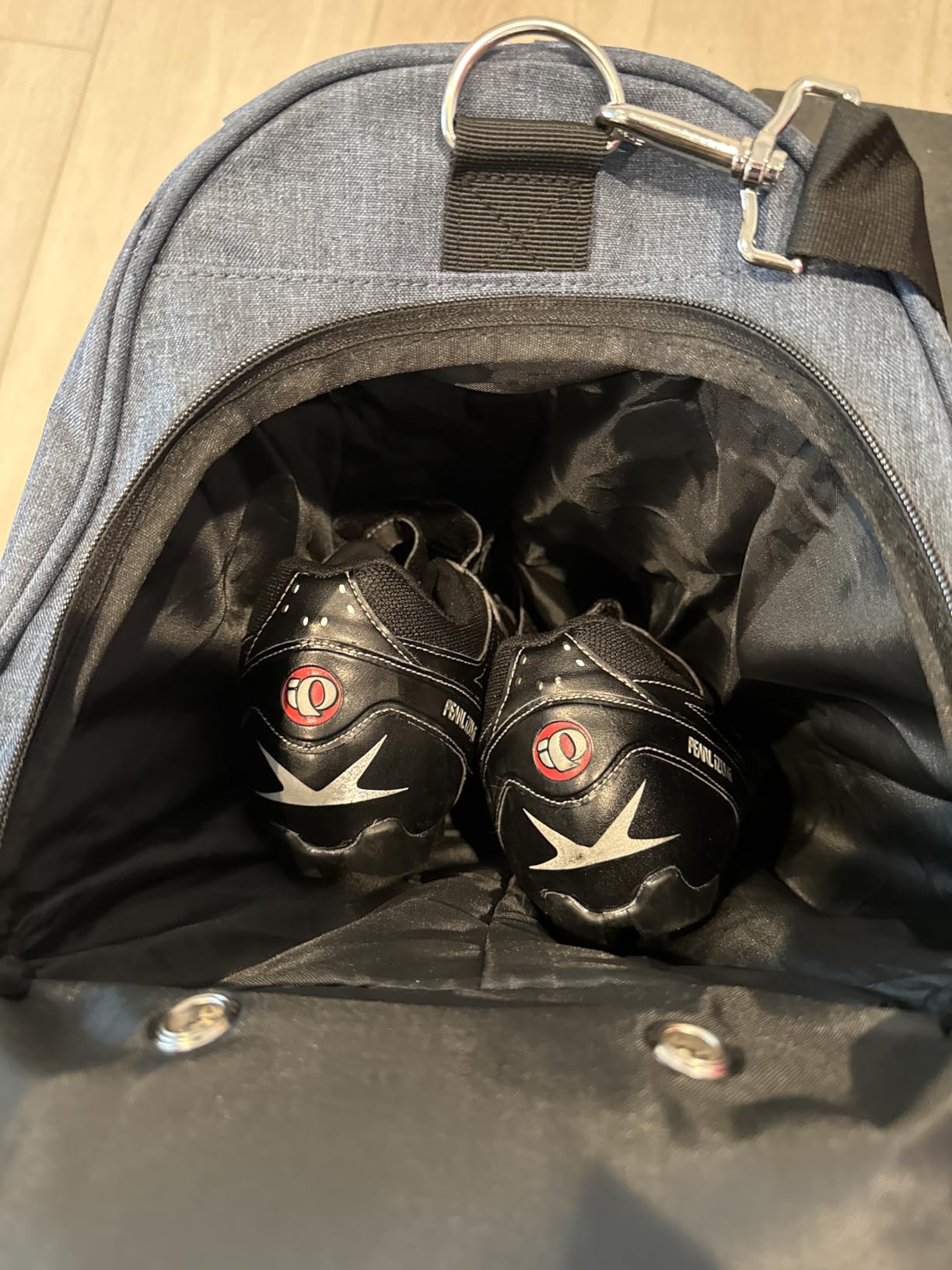 Gym Bag for Men & Women with Shoe & Wet Compartment - Duffle Bag for Travel, Sports, Fitness & Workout customer photo 2