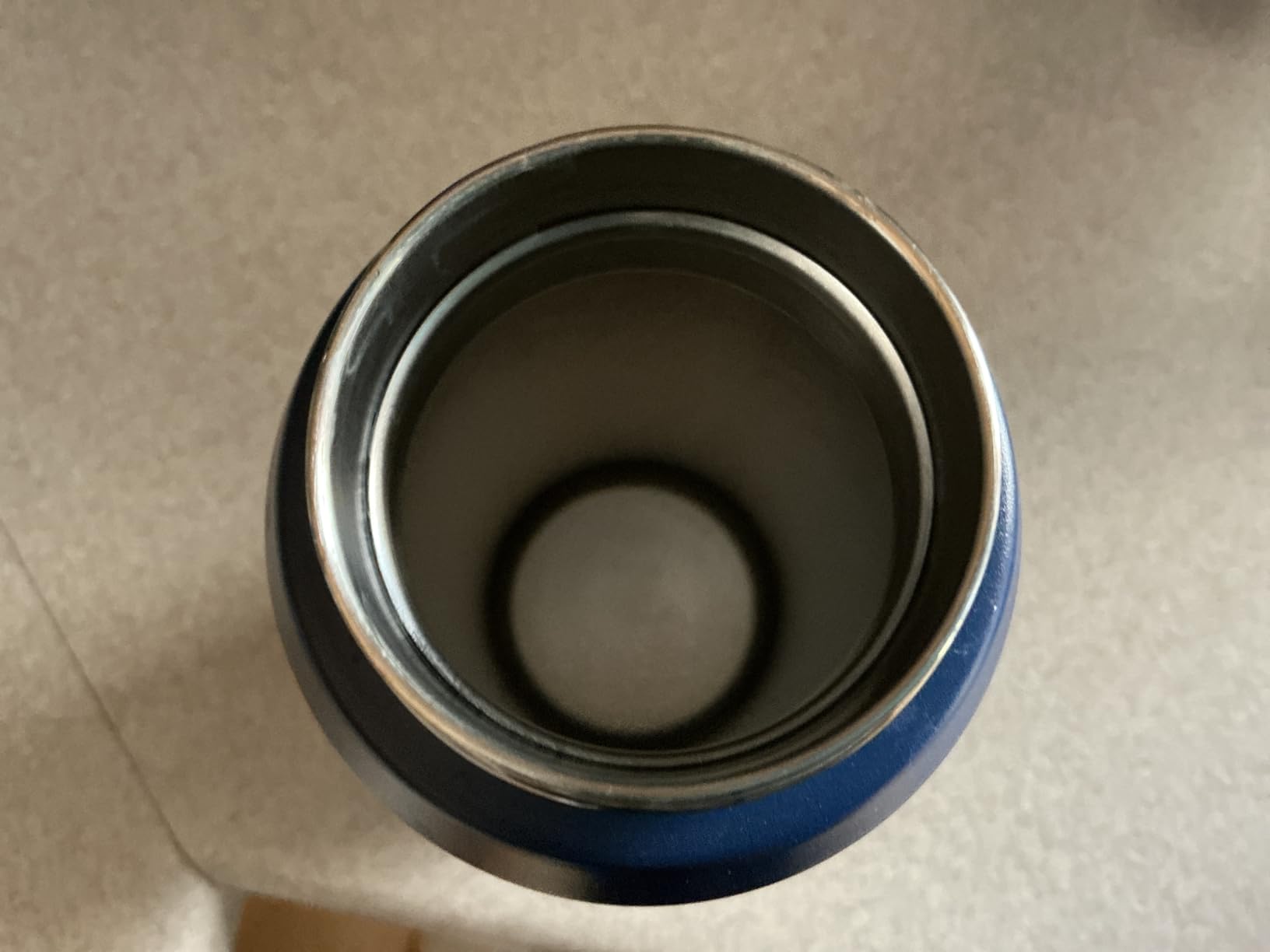 CamelBak Chute Mag Vacuum Insulated Stainless Steel Water Bottle, Magnetic Leak-Resistant Cap for Everyday Hydration customer photo 1