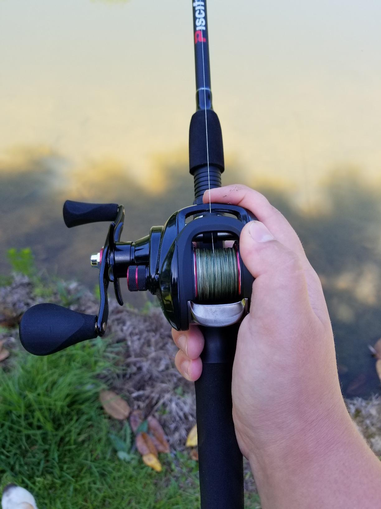Piscifun Torrent Baitcaster Fishing Reel, 18LB Carbon Fiber Drag Baitcasting Reel, Magnetic Braking System Casting Reel customer photo 2