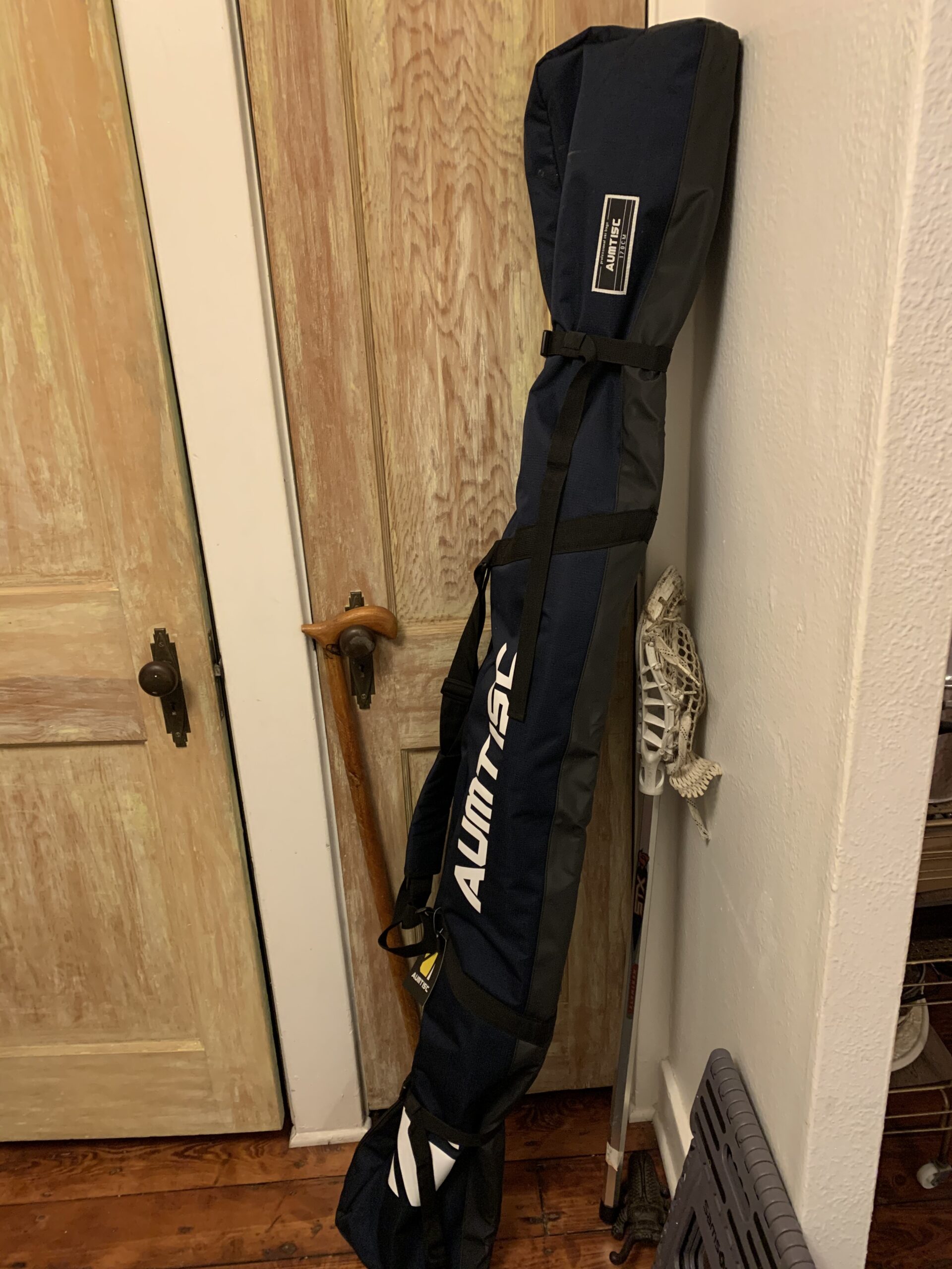 AUMTISC Fully Padded Ski Bag, Single Ski Bags for Air Travel, Waterproof Snow Ski Bag for Flying with Adjustable Handle customer photo 1
