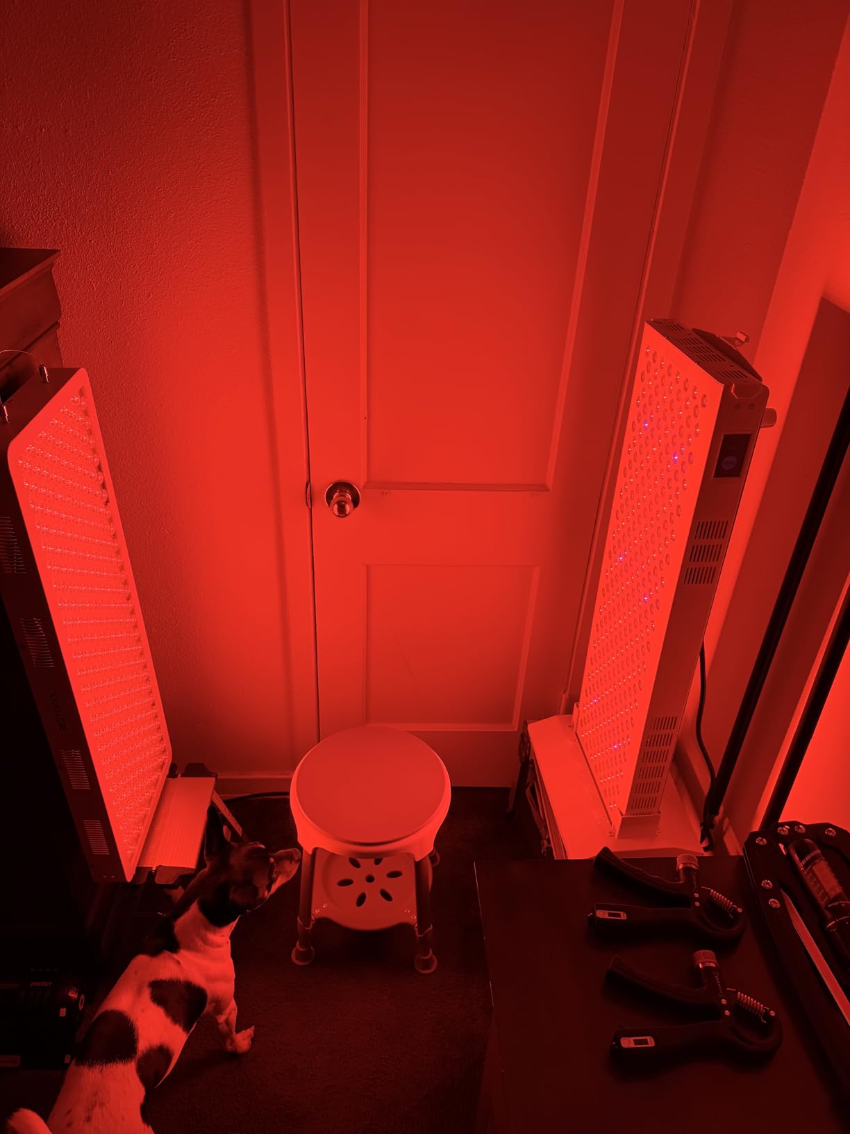 BestQool Red Light Therapy Panel for Body, Face. 4 Wavelengths Elite Grade Full Body Near Infrared Therapy Device Dual Chip 200 LEDs, High Power Red Light Lamp at Home. customer photo 2