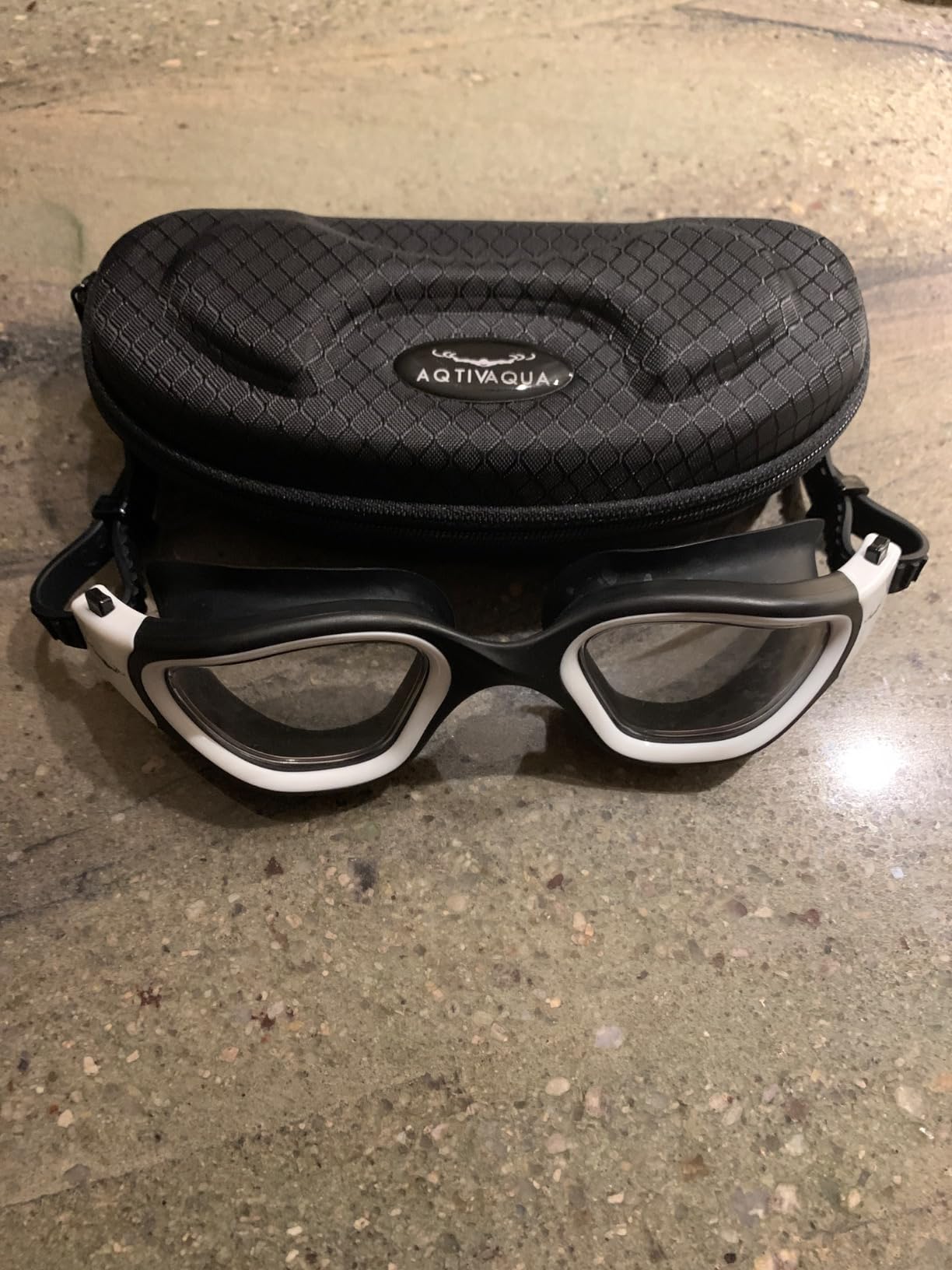 AqtivAqua Swimming Goggles, DX Wide View Swim Goggles for Adult Men Women, Anti Fog No Leaking customer photo 1