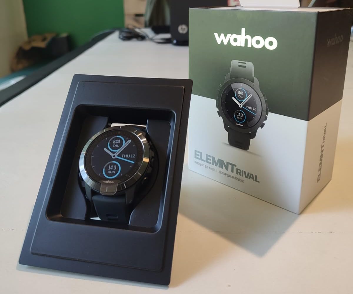 Wahoo ELEMNT RIVAL Running/Multisport GPS Smartwatch customer photo 2