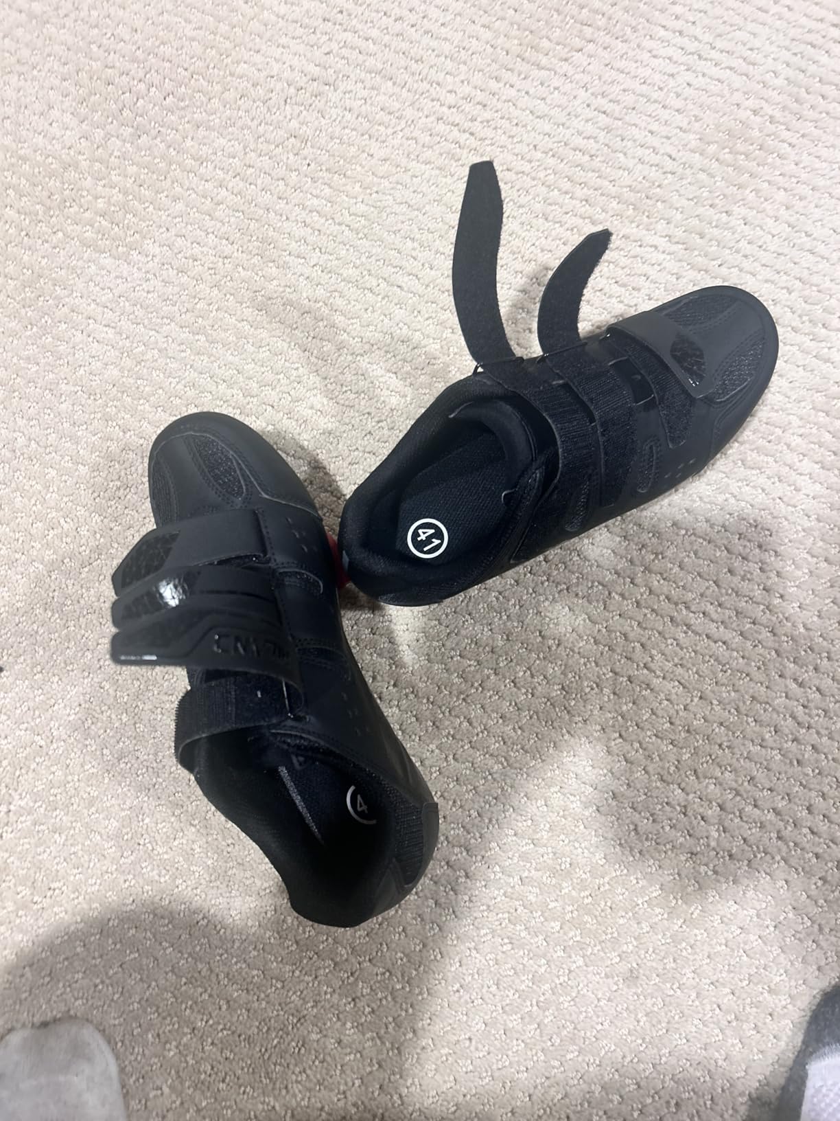Hiland Unisex Wide Cycling Shoes Compatible with Peloton & Look Delta/SPD Cleats - 3 Straps - Clip in Road/Mountain/Indoor Bike Shoes for Mens and Womens customer photo 1
