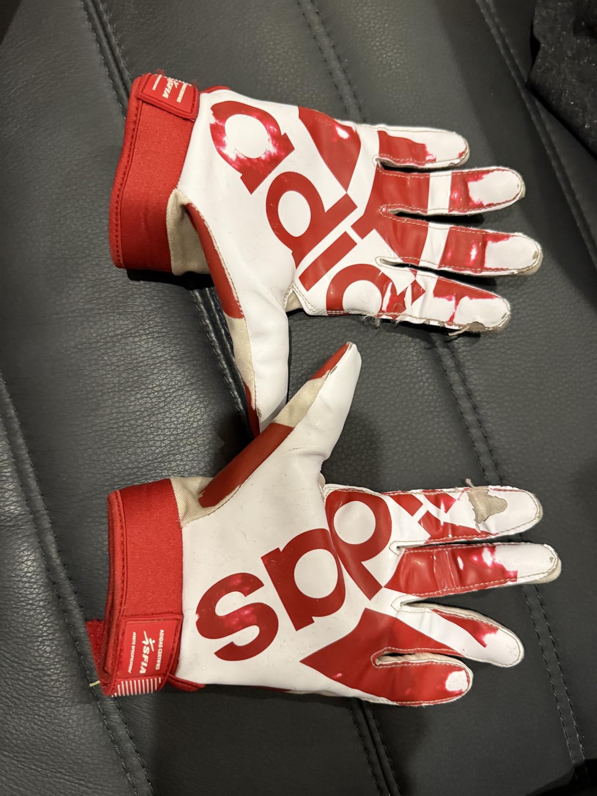 Adidas ADIFAST 3.0 Adult Football Receiver Glove customer photo 2