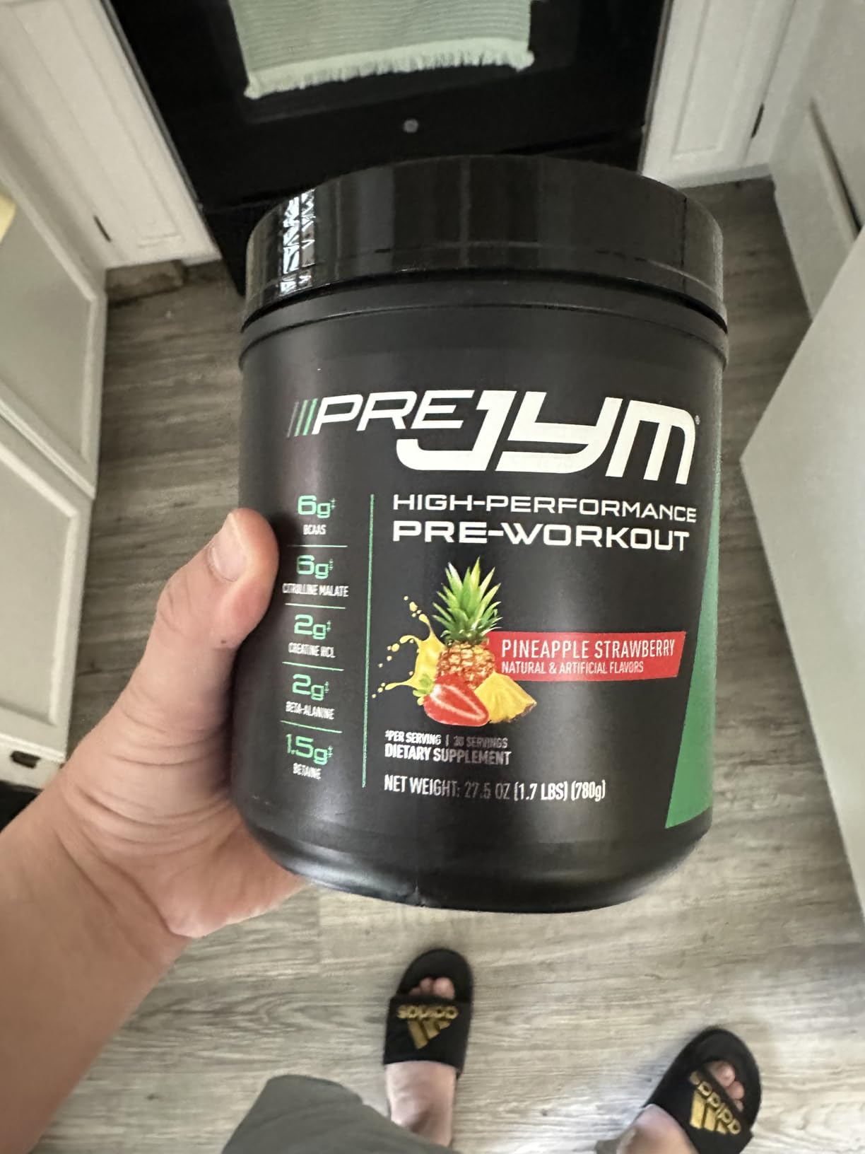 JYM Supplement Science Pre JYM Pineapple Strawberry Pre Workout Powder for Men & Women, BCAAs, Nootropics, Creatine HCI, Citrulline, Beta-Alanine, Betaine, Taurine, Huperzine, 30 Servings customer photo 1