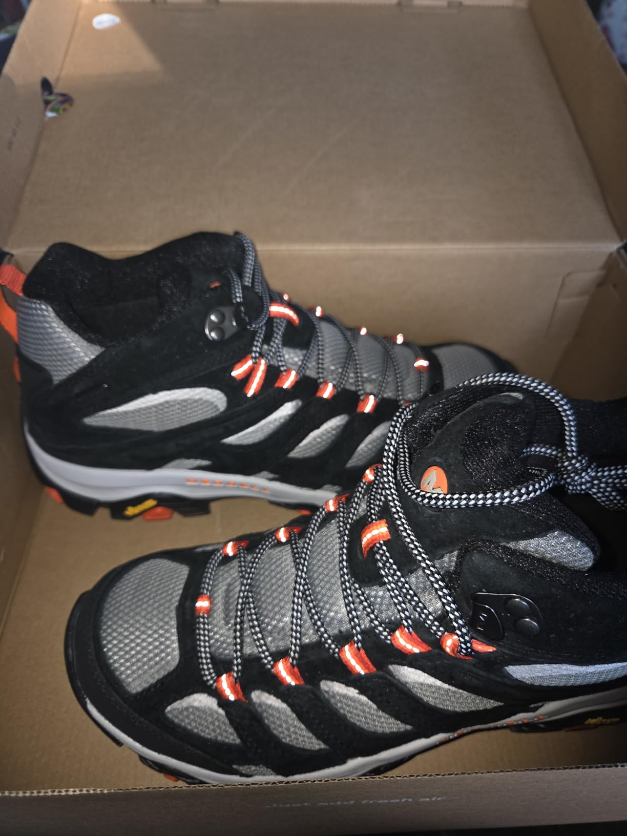 Merrell Men's Moab 3 Mid Waterproof Hiking Boots customer photo 2