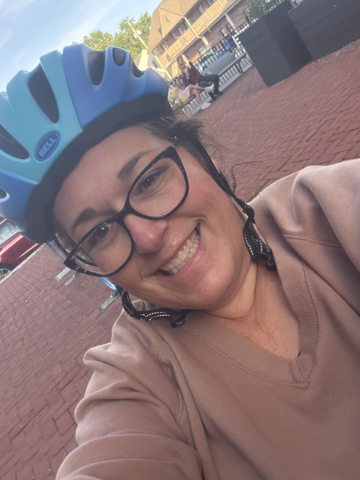 BELL Avenue MIPS Adult Road Bike Helmet customer photo 1