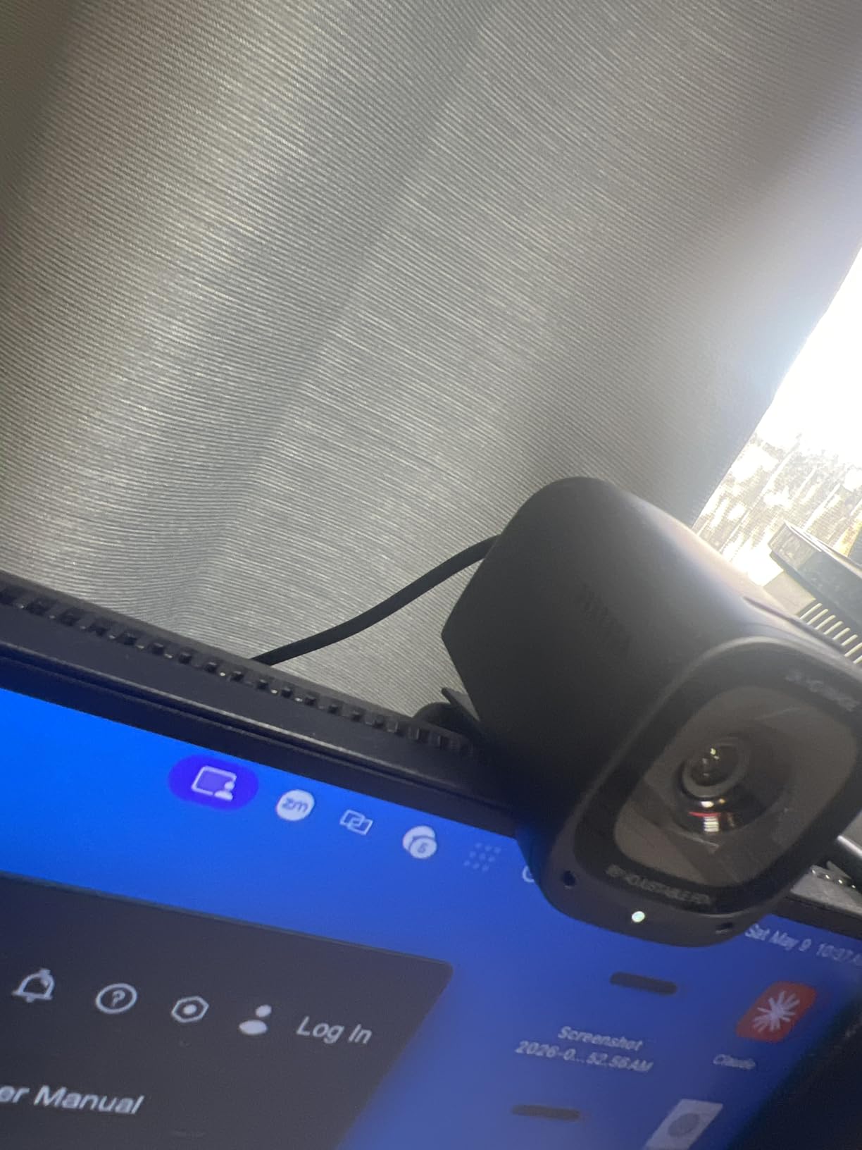 Anker PowerConf C200 2K Webcam for PC/Laptop/Mac, Low-Light Correction, AI-Noise Canceling Mics, Adjustable Field of View, Built-in Privacy Cover customer photo 2