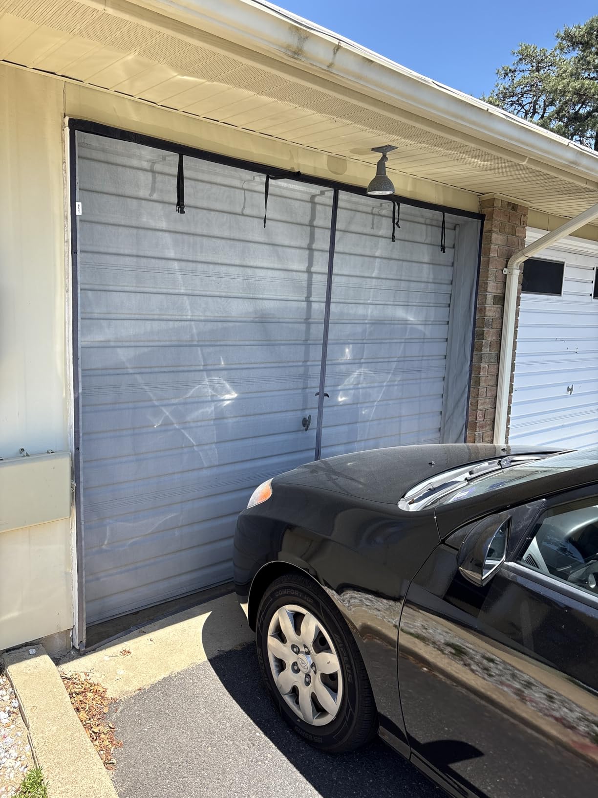Magnetic Garage Screen Door for 1 Car Garage Doors 9x7FT- Reinforced Self Sealing Fiberglass Mesh Door with 4 Strapping Tapes, High Energy Magnets, Hands Free Door Screen with Closure Weighted Bottom customer photo 1