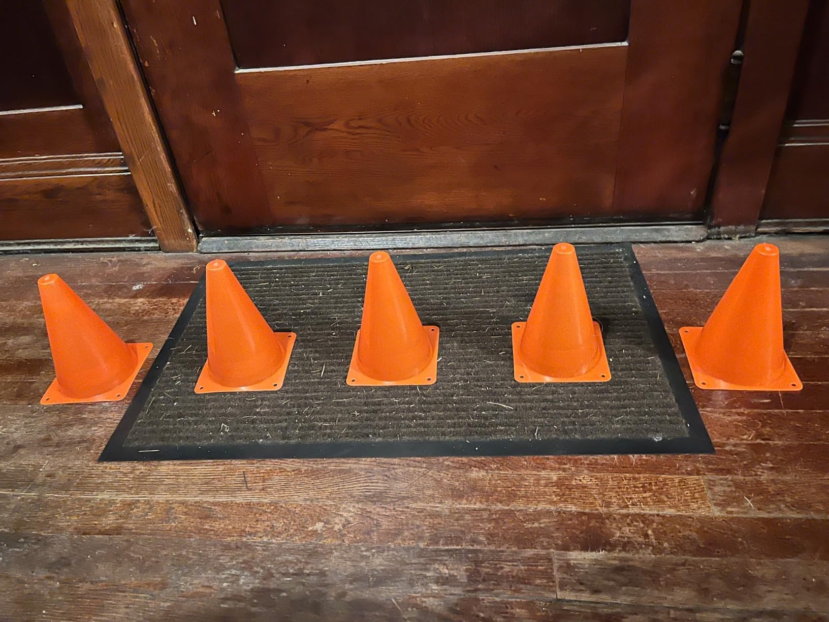 Cones Sports, Small Training Cones Set for Soccer Practice, 24 Pack 7 Inch Agility Field Cone Marker for Football Basketball Drills, Plastic Multi color Baseball Cone for Outdoor Indoor Games customer photo 1
