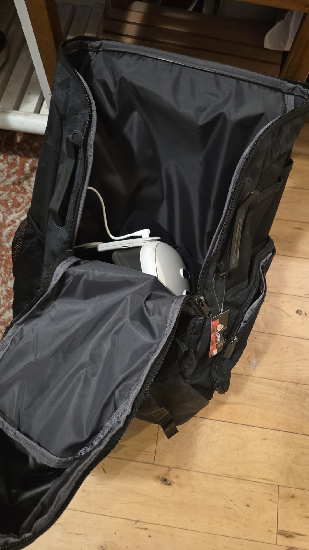 Easton | WALK-OFF MOJO Backpack Equipment Bag | Baseball & Softball | Multiple Colors customer photo 1