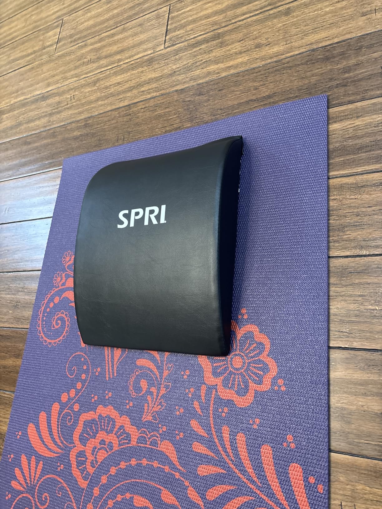 SPRI Ab Mat - Workout Mat Accessory for Abdominal Exercises, Sit-Ups, Crunches, Push-Ups, Core Training, and More - Portable Padded Shaped Mat with Curved Back Support for Toning Abs customer photo 1