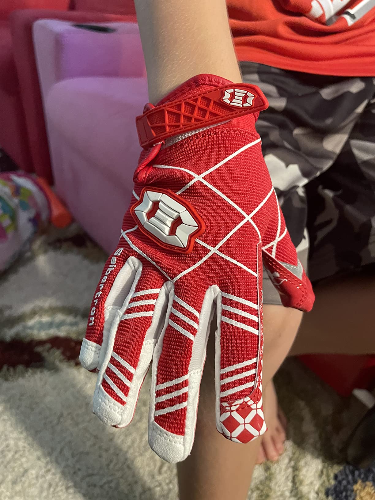 Seibertron Pro 3.0 Elite Ultra-Stick Football Receiver Gloves - Super Sticky Grip for Youth Kids Boys Girls & Adult Men & Women customer photo 1
