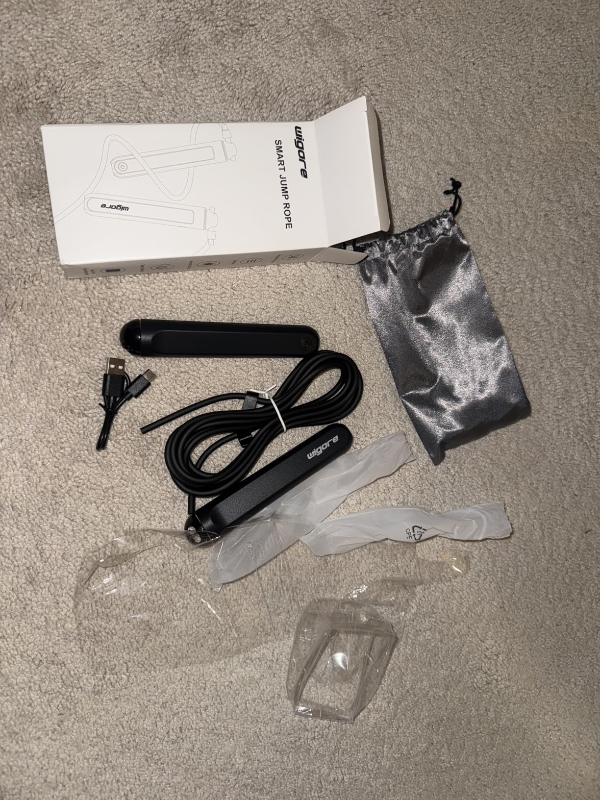 Jump Rope With Counter and App - Tangle-Free Rapid Speed Skipping Rope for Fitness, Home Exercise, Workout - Gifts for Adults, Women, Men, Kids customer photo 2