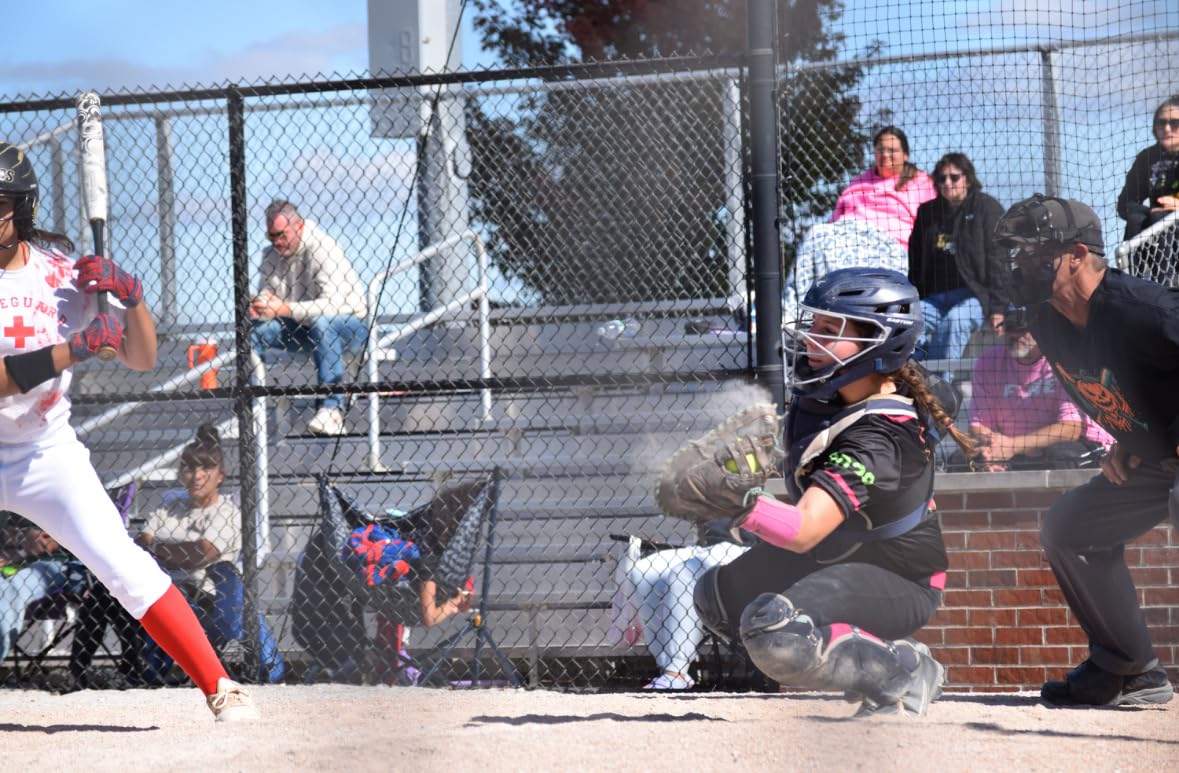 Easton | JEN SCHRO The Fundamental Fastpitch Softball Catcher's Equipment | Box Set | NOCSAE Certified | Multiple Sizes/Colors customer photo 1