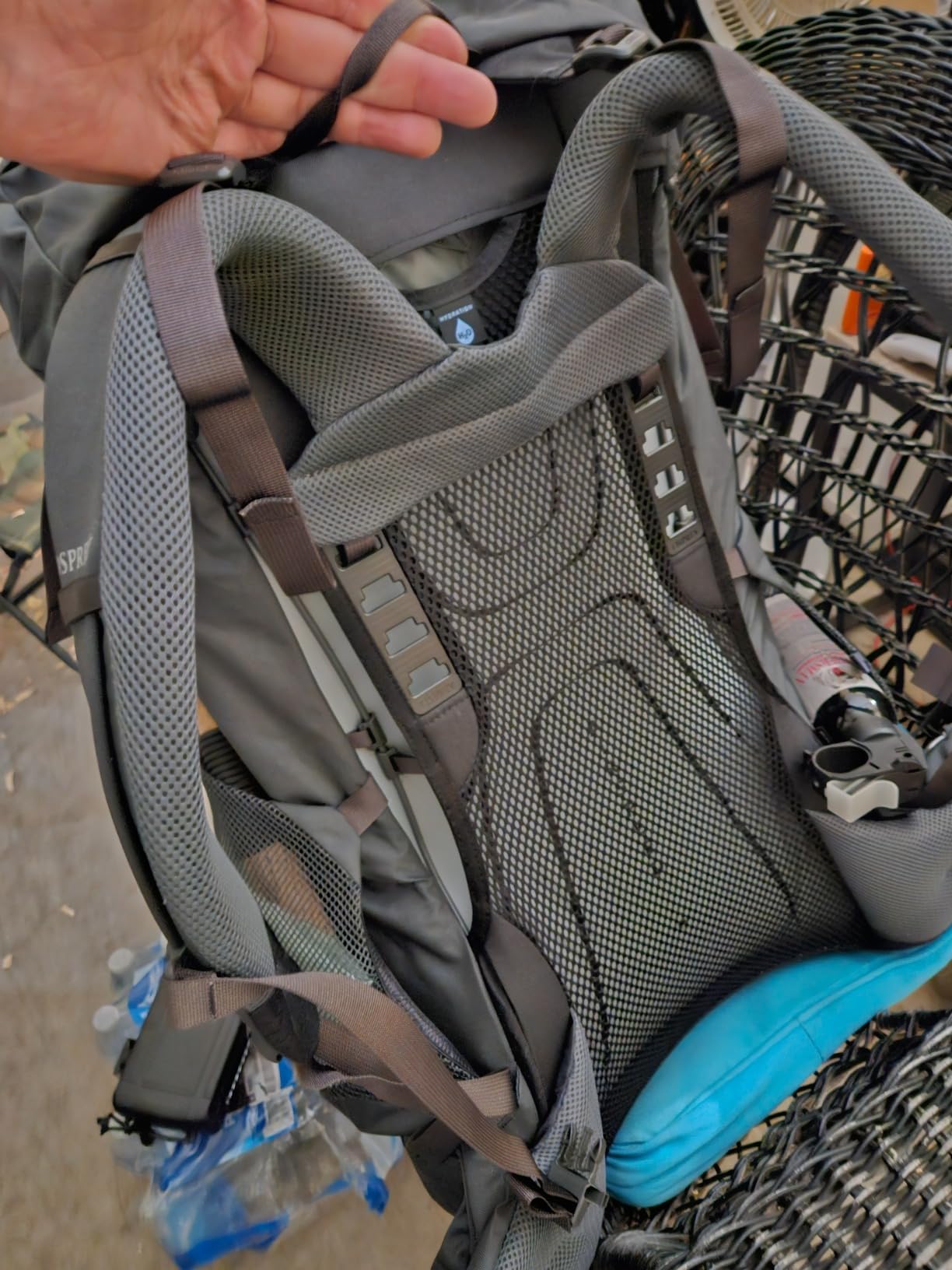 Osprey Rook 65L Men's Backpacking Backpack, Dark Charcoal/Silver Lining customer photo 2