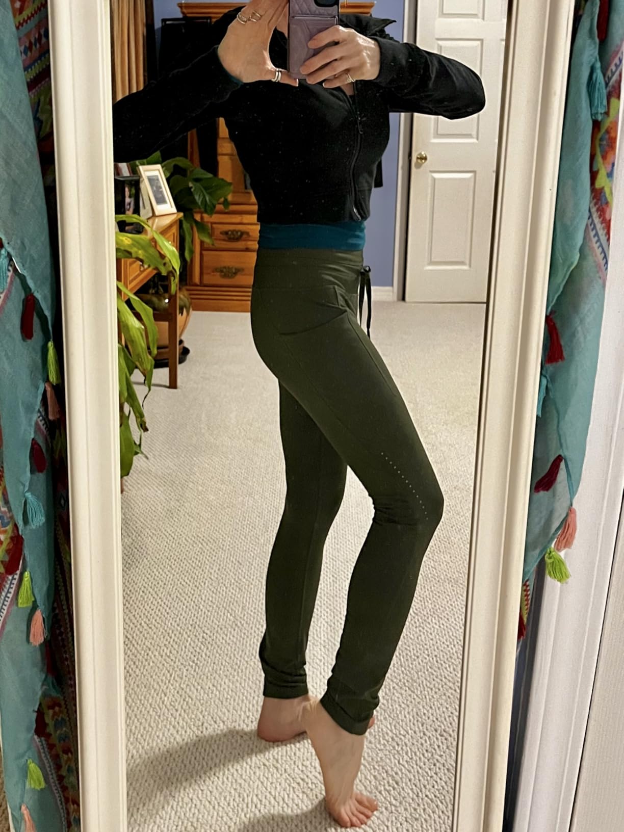 baleaf Women's Fleece Lined Leggings Water Resistant High Waisted Thermal Warm Winter Tights Ski Hiking Pants with Pockets customer photo 2