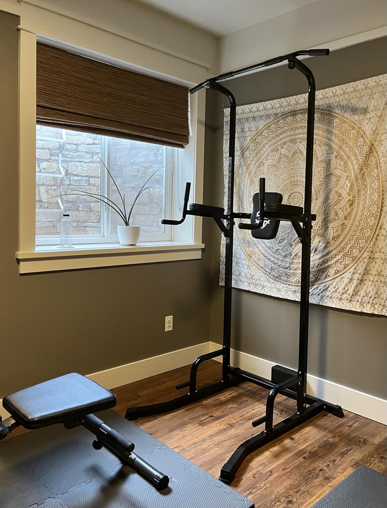 Power Tower Pull Up Bar Station, 450LBS Stable Pull Up Dip Station for Home Gym Strength Training Equipment customer photo 2