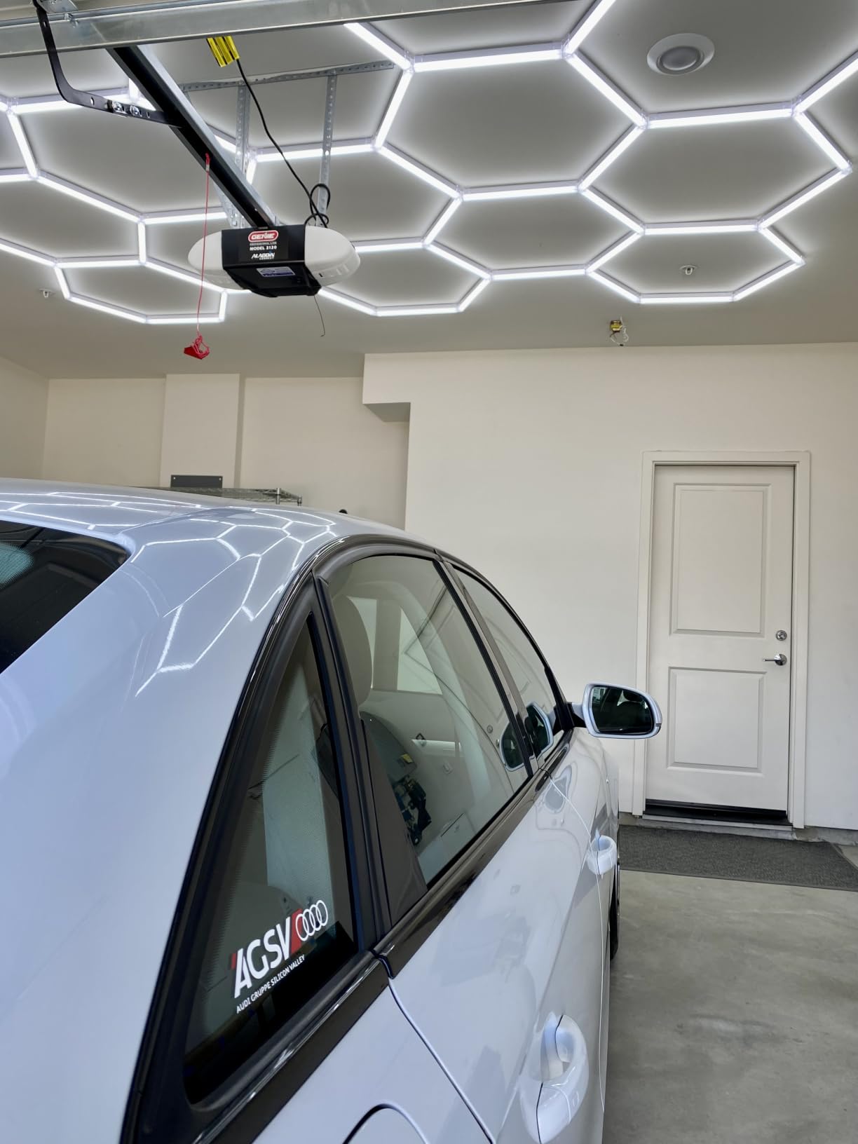 MODERN Hexagon Garage Lights, 25 Pack 216W 25920LM High Brightness Hexagon Garage LED Lights for Garage, Shopping Mall, Workshop and Car Detailing Shop customer photo 1