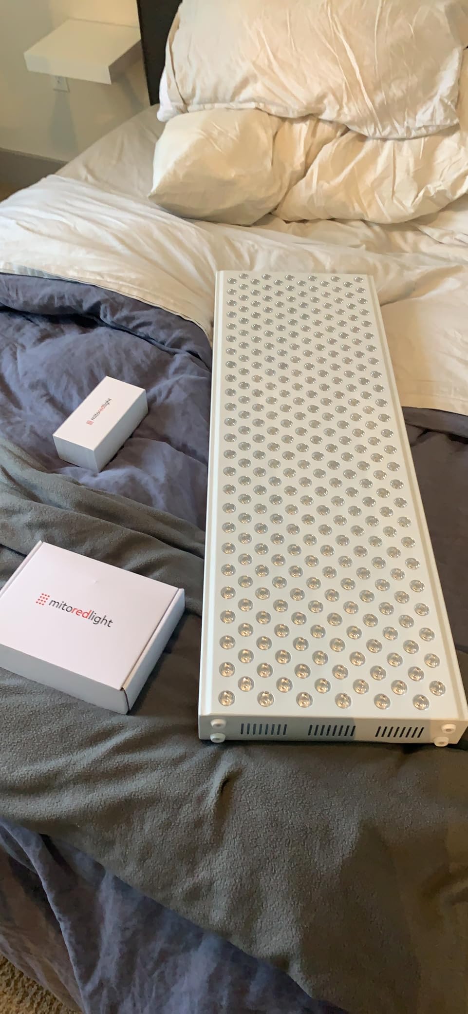 Mito Red Light - MitoMEGA 2.0 Red Light Panel - Red Light Therapy for Face and Neck - Red Light Therapy Panel - Red Light & Near Infrared Red Light Therapy - At-Home Red Light Therapy for Body customer photo 2