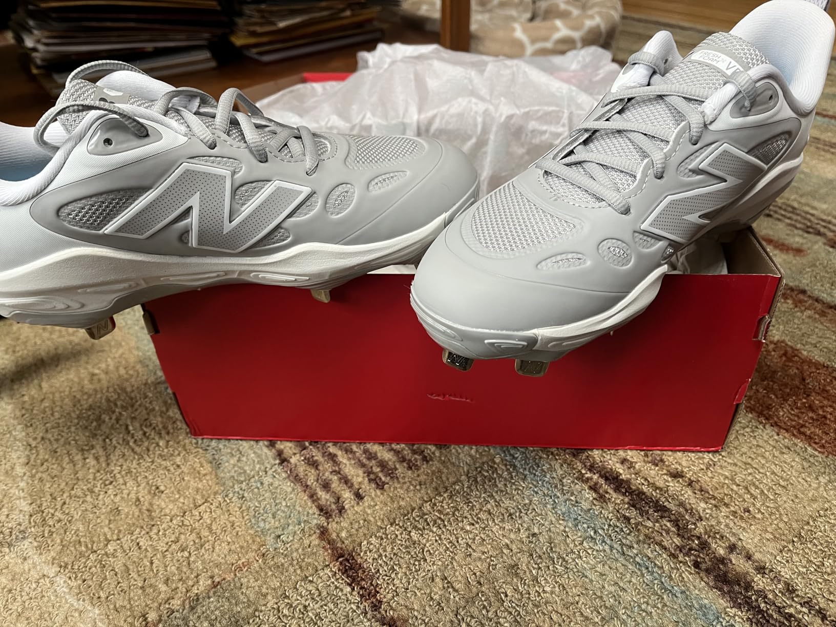 New Balance Women's Fresh Foam X Velo V4 Metal customer photo 2