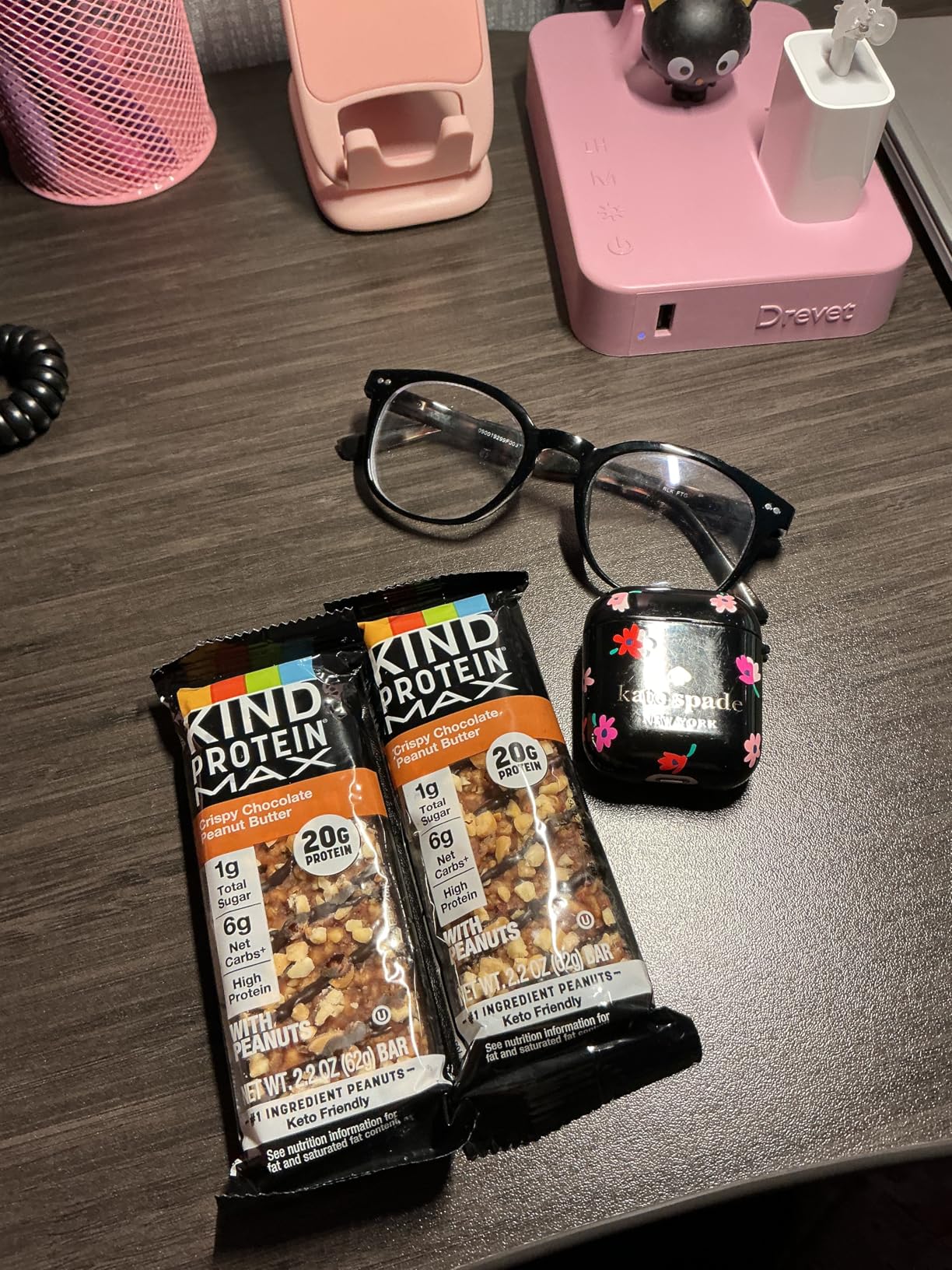 KIND Protein MAX Crispy Chocolate Peanut Butter Snack Bars, 20g of Protein, Keto Friendly, 1g of Sugar Per Bar, Gluten Free, 12 Count Box customer photo 1