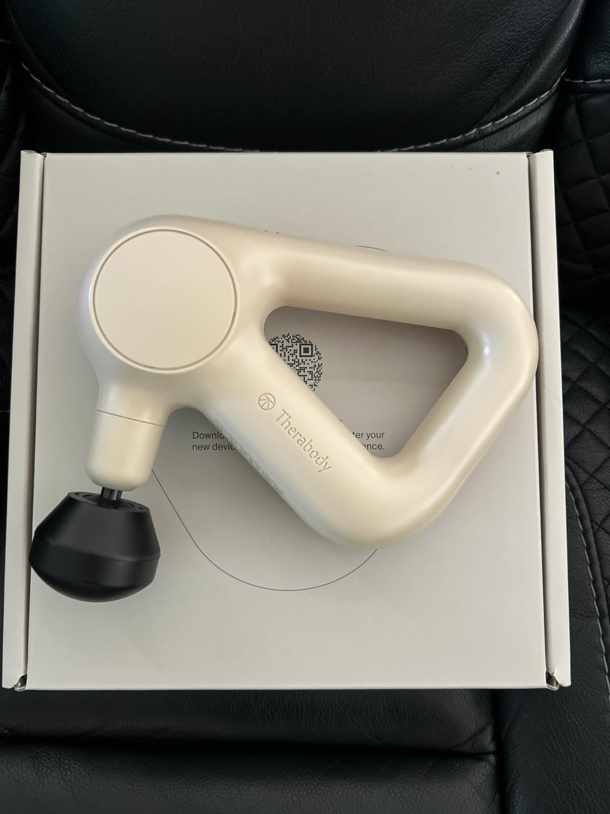 TheraGun Therabody Relief Handheld Percussion Massage Gun - Easy-to-Use, Comfortable & Light Personal Massager for Every Day Pain Relief customer photo 1