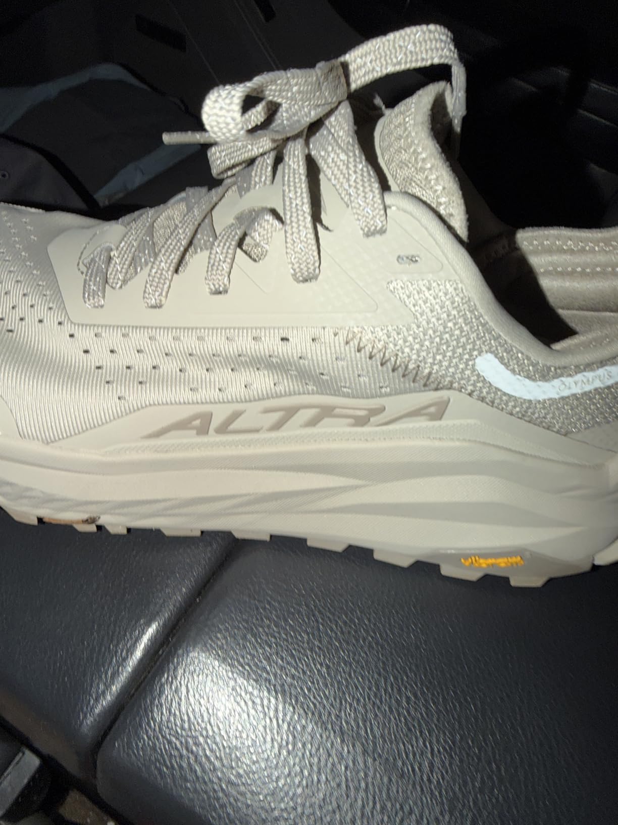 ALTRA Men's Olympus 6 Trail Running Shoe customer photo 1