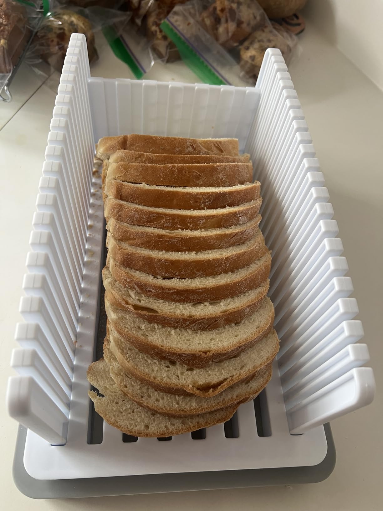 Kiss Core New Upgrade Bread Slicer for Homemade Bread, Bread Slicing Guide Adjustable Width, Foldable and Compact Cutting Guide with Crumb Tray, Suitability for Homemade Bread, Bagels, Cakes customer photo 2