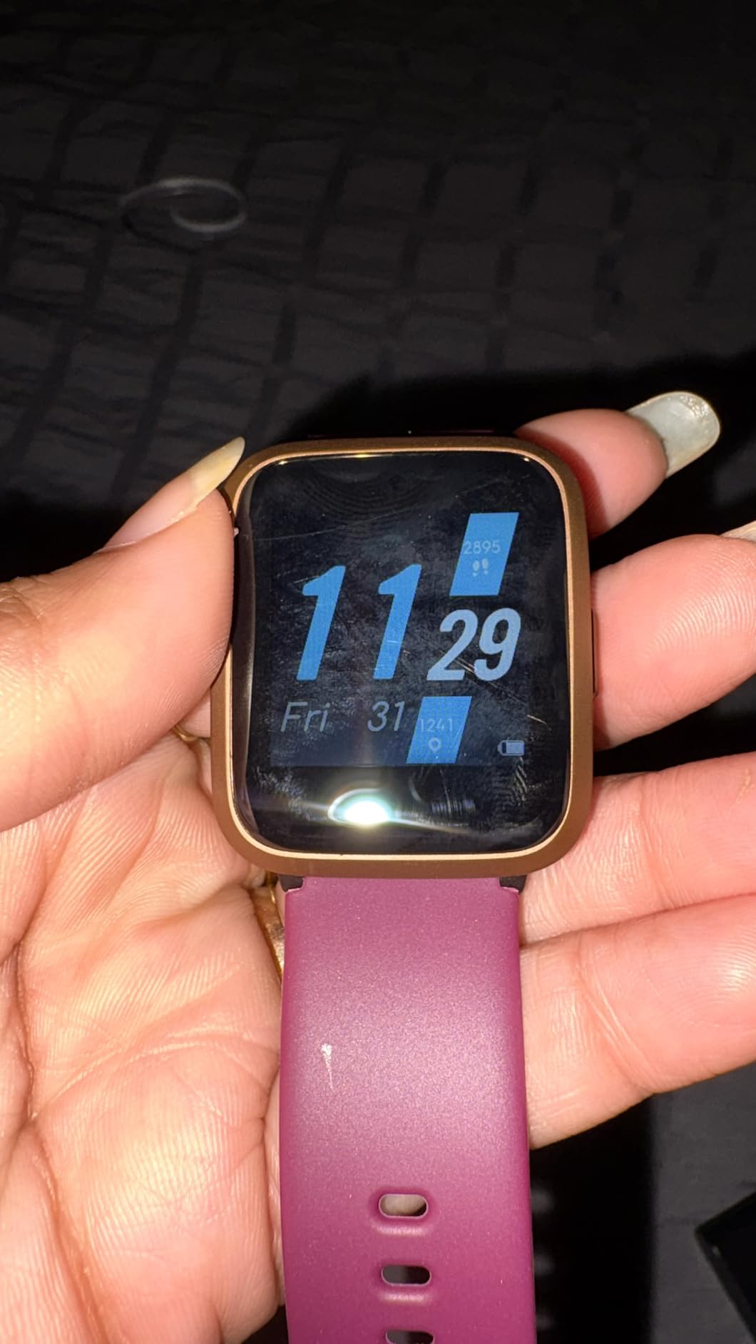 POIUZET Fitness Tracker, Fitness Watch with Blood Oxygen, Heart Rate Monitor, Steps Calories Counter, Sleep Monitor, Pedometer IP68 Waterproof, Smart Watch for Android iPhones customer photo 1