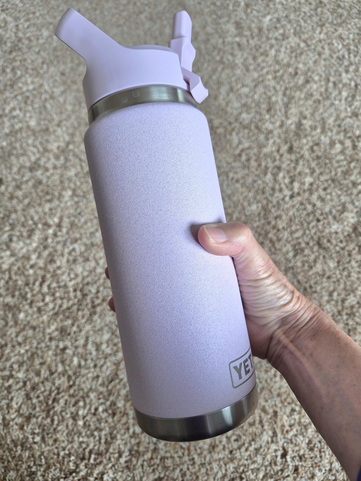 YETI Rambler 26 oz Bottle, Vacuum Insulated, Stainless Steel with Color Matching Straw Cap customer photo 1