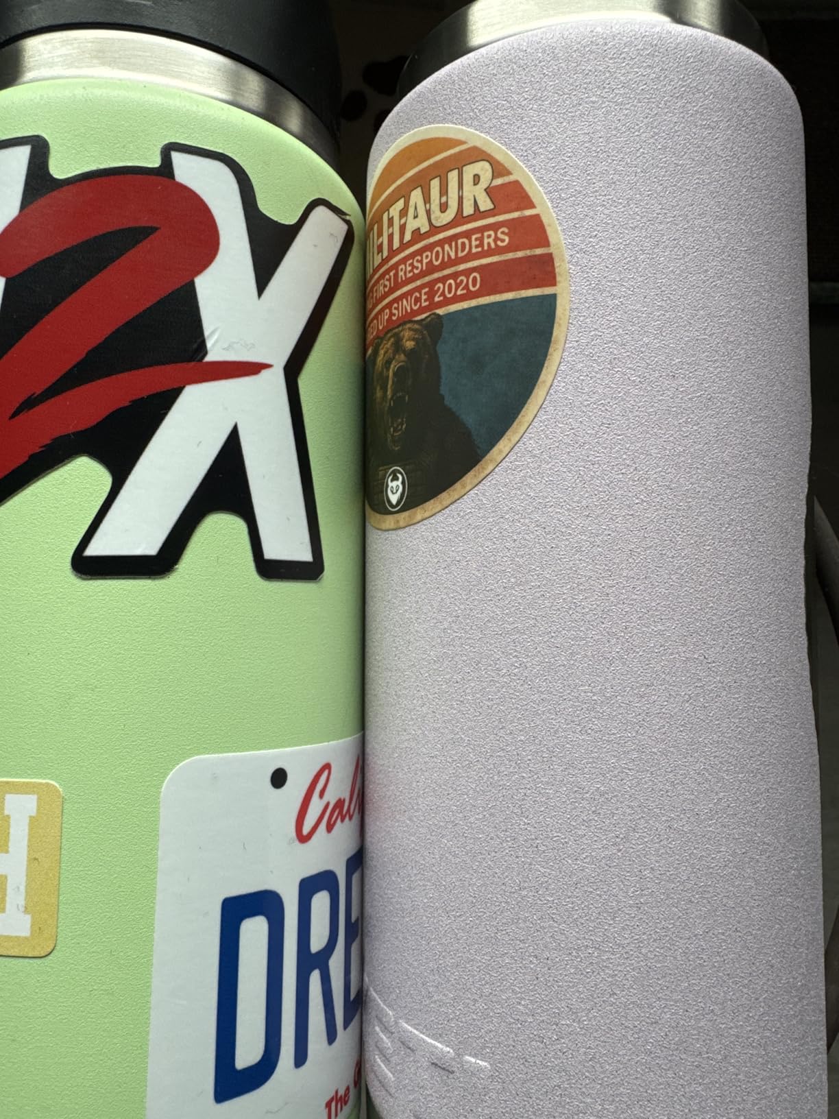 YETI Rambler 26 oz Bottle, Vacuum Insulated, Stainless Steel with Color Matching Straw Cap customer photo 2