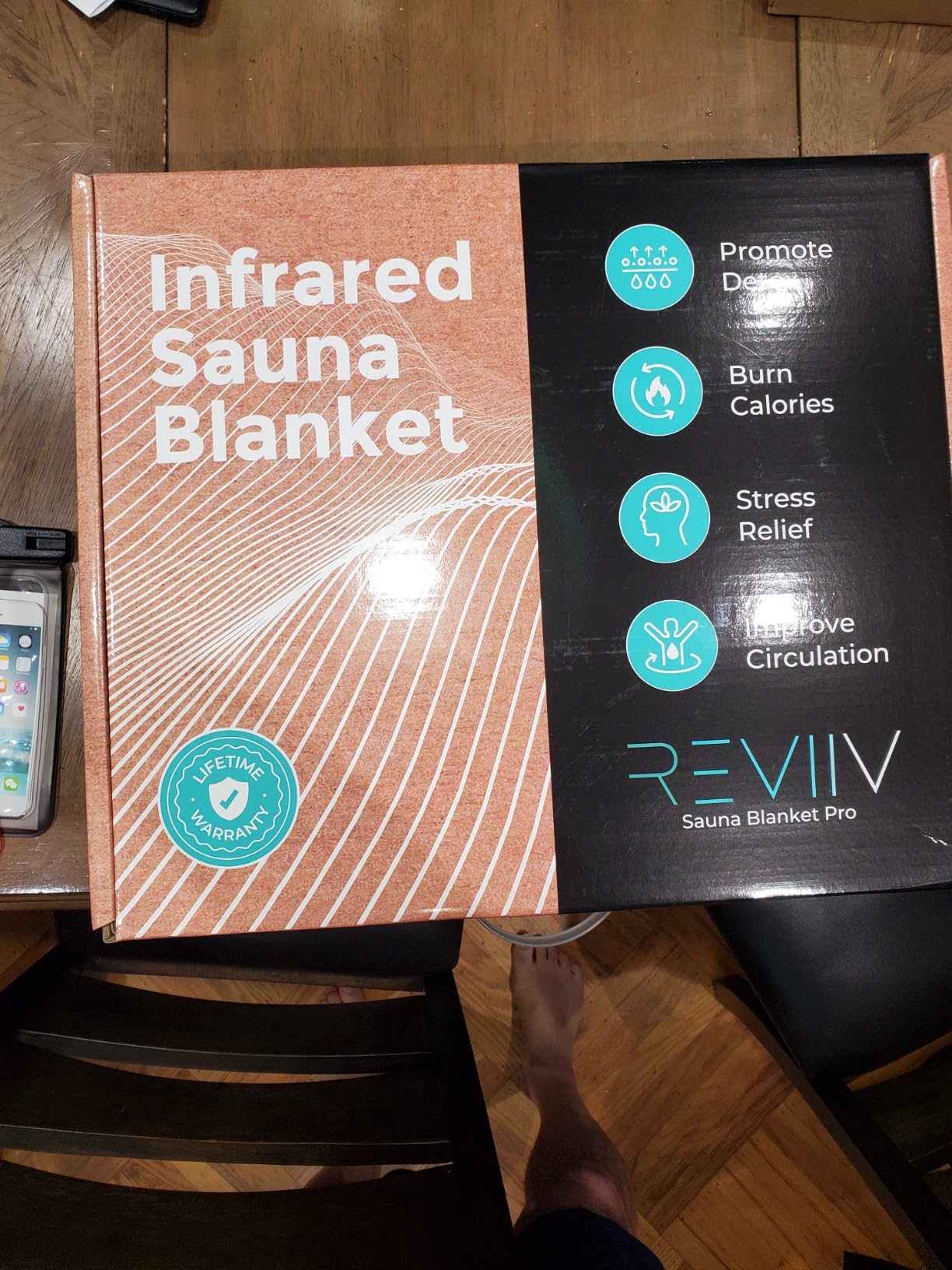 Portable Sauna Blanket with Arm Sleeves - v2.0 Improved Features! 6 ft x 3 ft Far Infrared Sauna Blanket for Detoxification with 10x Bonus Thermal Blankets - Saunas for Home, 113-176℉ customer photo 1