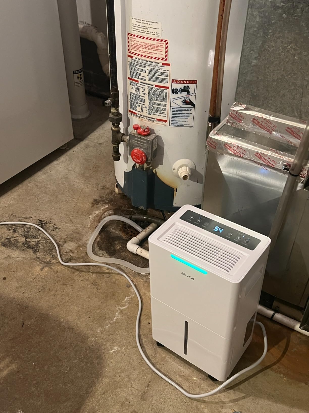 SEAVON 21 Pint Dehumidifier for 1,500 Sq. Ft. Basement, Home, Bedroom, Bathroom with Drain Hose customer photo 2